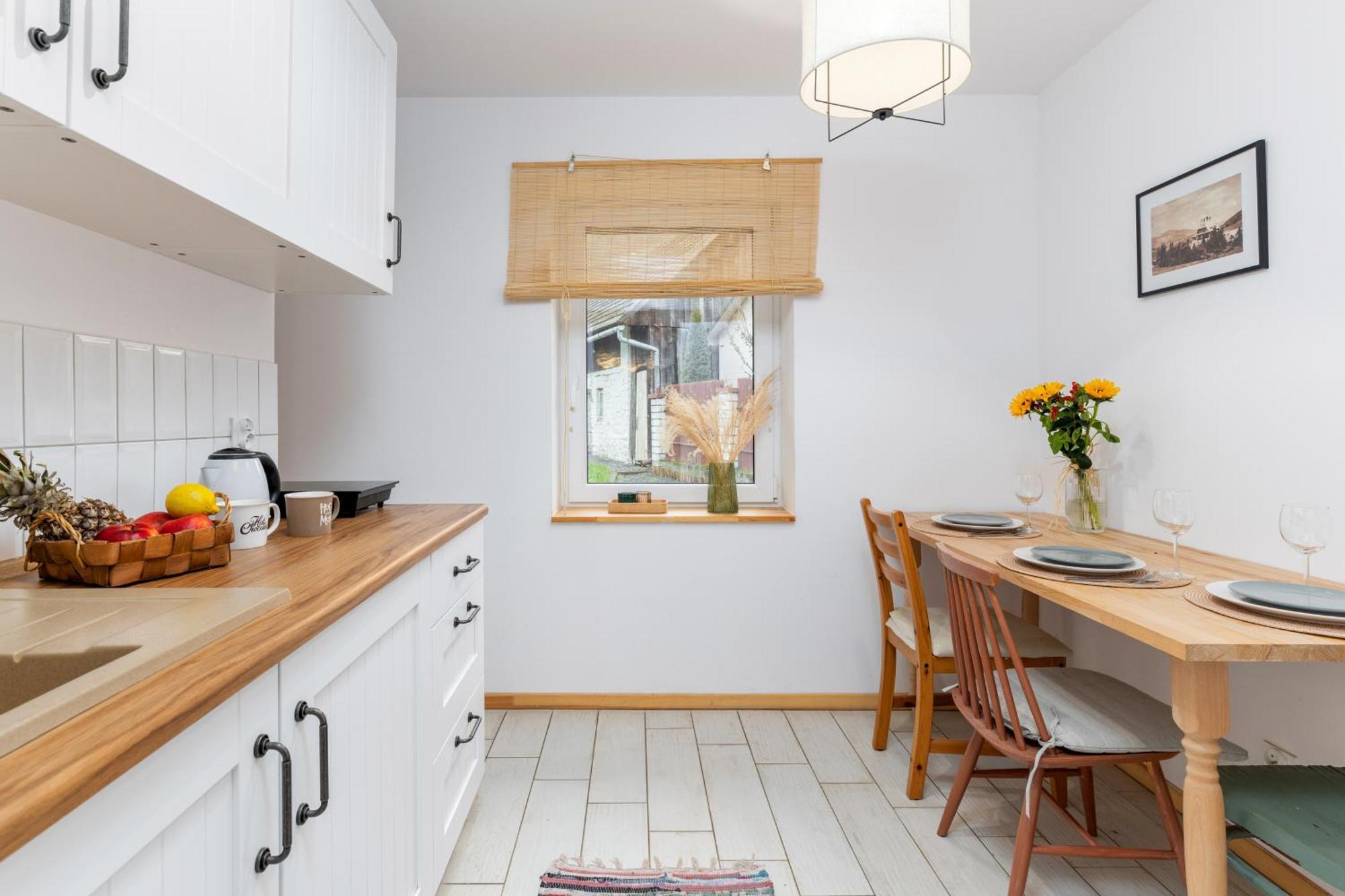 W Deski Dom Apartamenty Krzyżowa 外观 照片